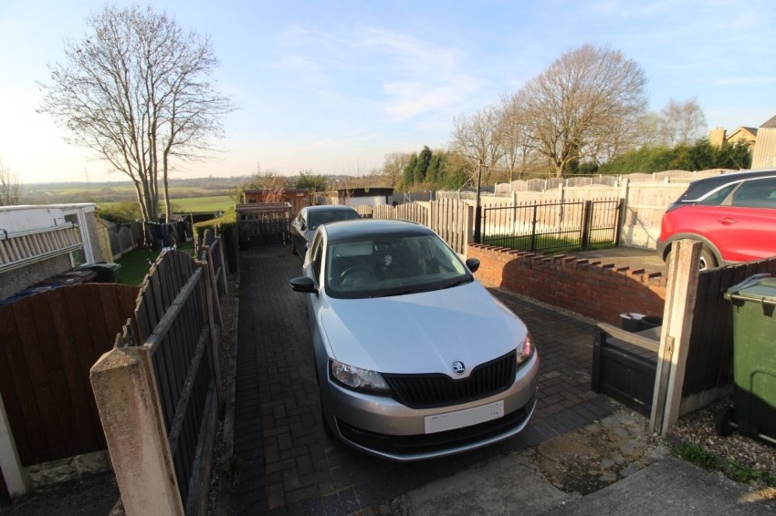 Images for Barnsley Road, Brierley, Barnsley