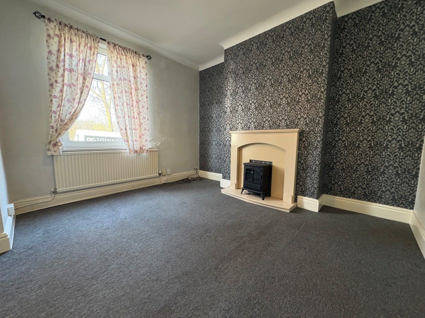 Images for Summer Lane, Wombwell, Barnsley