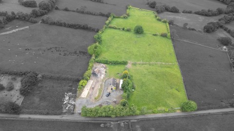 View Full Details for Dog House Farm, Cat Hill Lane, Hoylandswaine, Sheffield