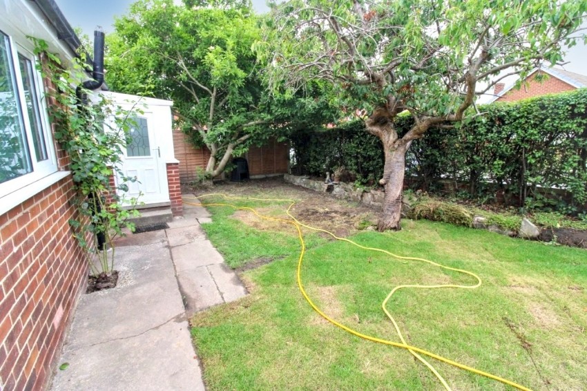 Images for Barnwell Crescent, Wombwell, Barnsley