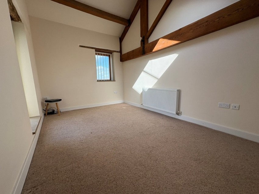 Images for Kiln Lane, Emley, Huddersfield