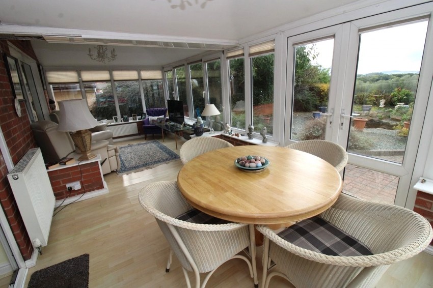 Images for Middlecliff Lane, Little Houghton, Barnsley