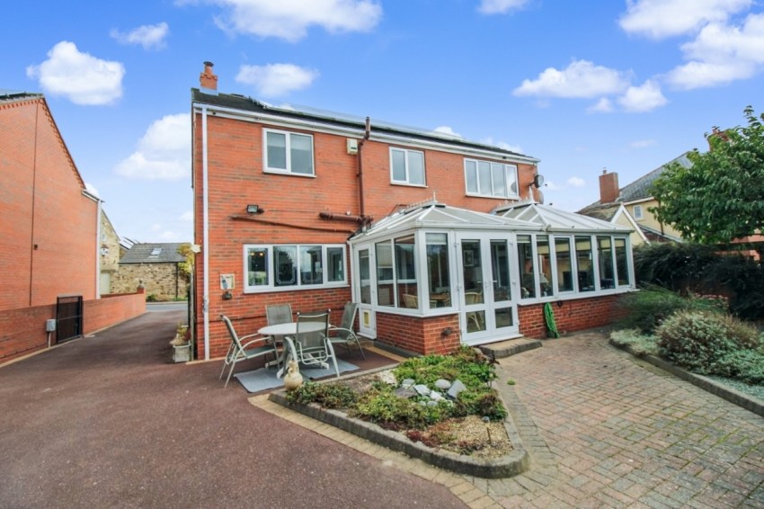 Images for Middlecliff Lane, Little Houghton, Barnsley