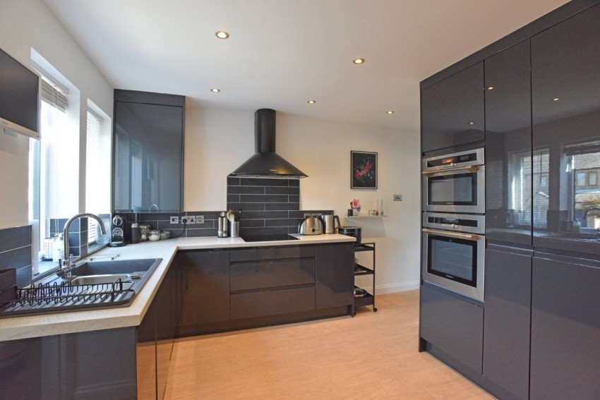 Images for Fox Royd, Shepley, Huddersfield