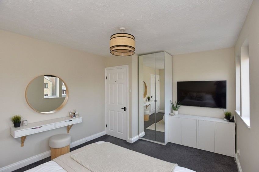 Images for Fox Royd, Shepley, Huddersfield