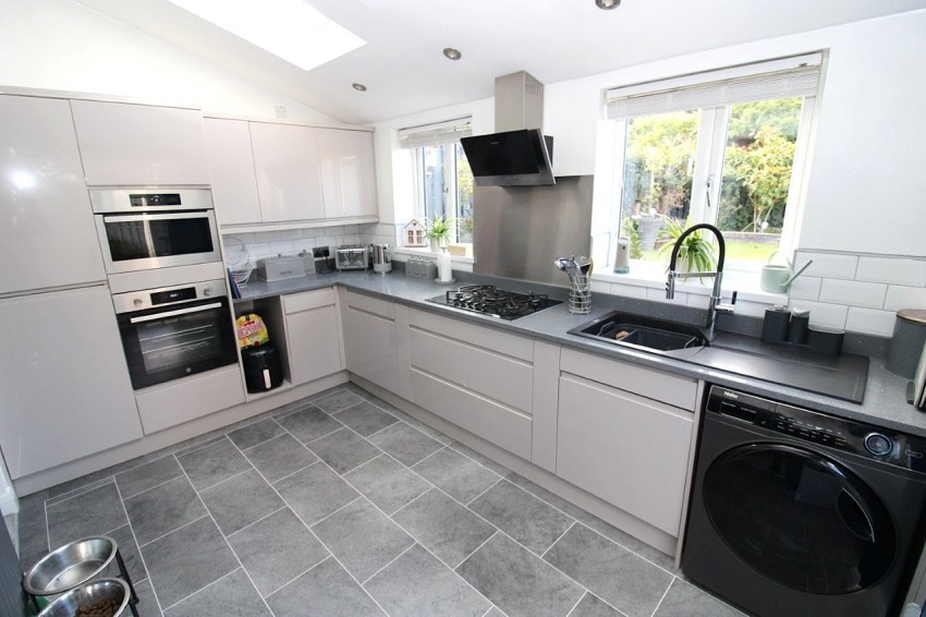 Images for Hart Hills, Hemingfield, Barnsley