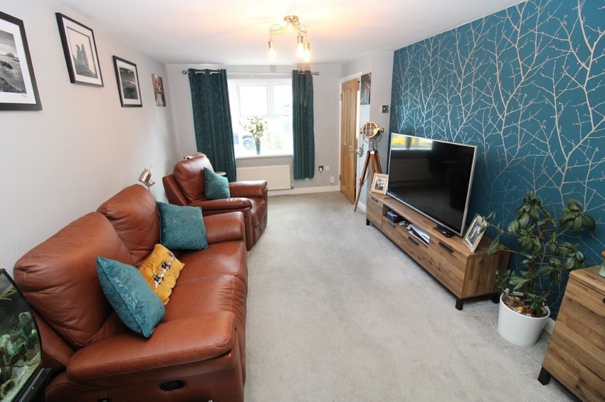 Images for Hart Hills, Hemingfield, Barnsley