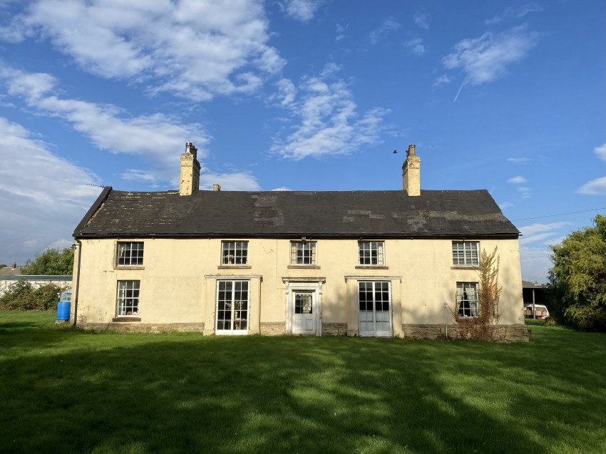 Images for Altofts Lodge Farm, Patience Lane, Normanton