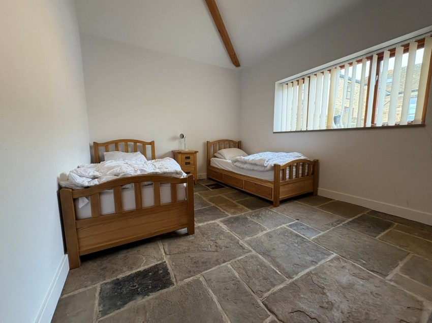 Images for Gilcar Farm, Kiln Lane, Emley, Huddersfield