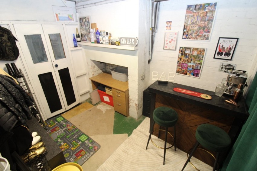 Images for Victoria Street, Barnsley