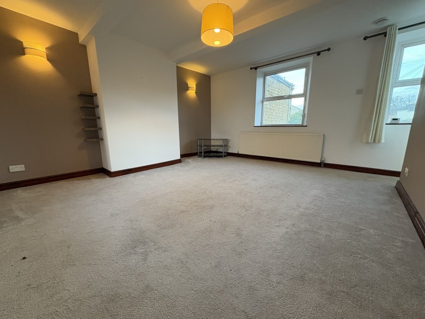 Images for High Street, Clayton West, Huddersfield