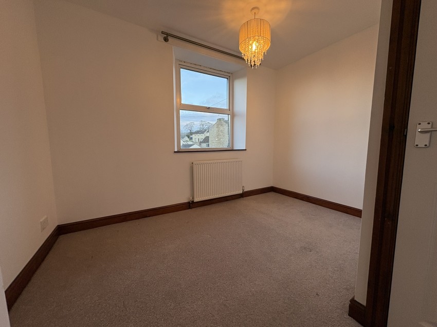 Images for High Street, Clayton West, Huddersfield