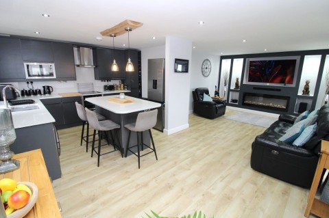 View Full Details for Midhope Way, Pogmoor, Barnsley