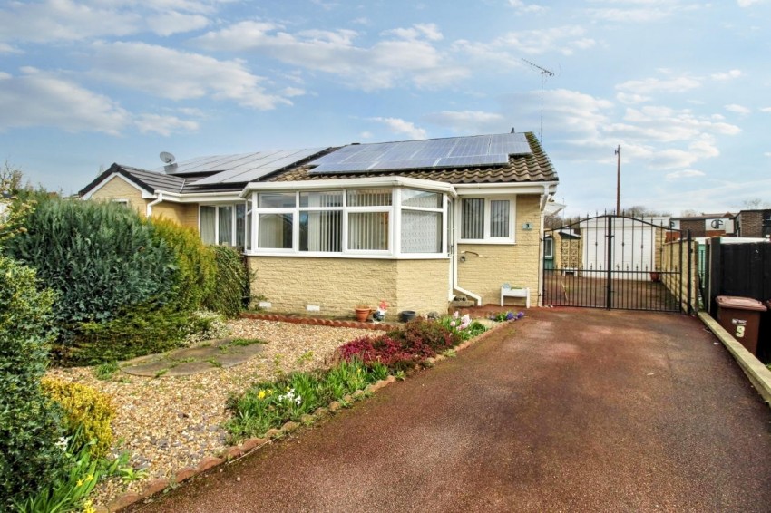 Images for Farmfield Drive, Fitzwilliam, Pontefract