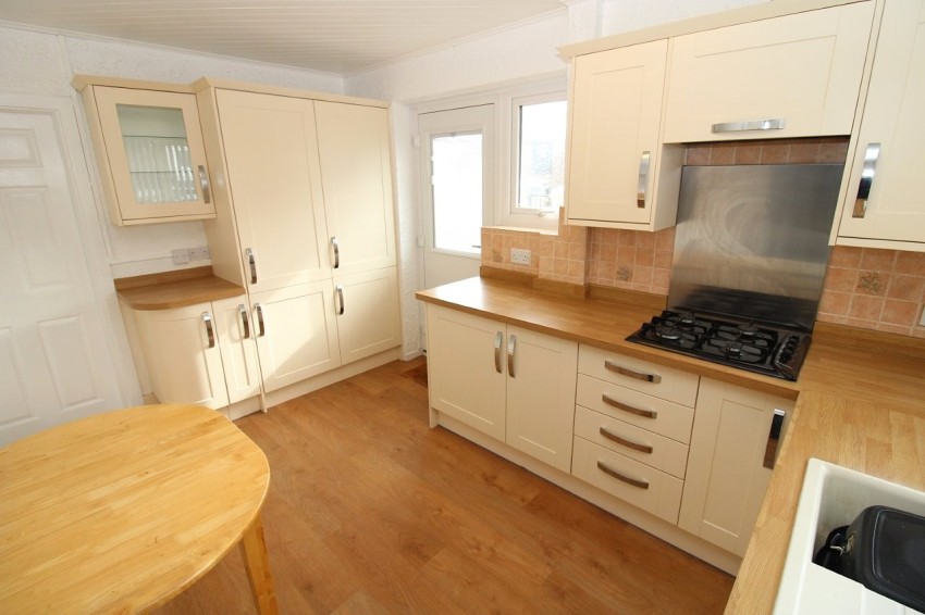 Images for Farmfield Drive, Fitzwilliam, Pontefract