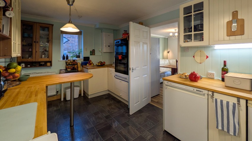 Images for Peveril Crescent, Barnsley