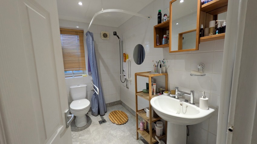 Images for Peveril Crescent, Barnsley