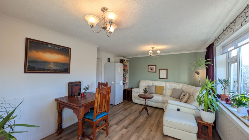 Images for Peveril Crescent, Barnsley