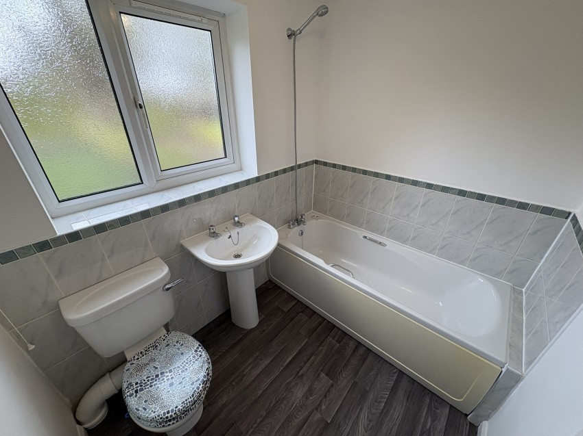 Images for Cemetery Road, Wombwell, Barnsley