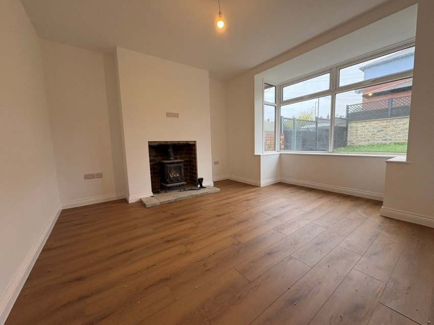 Images for Newlands Avenue, Clayton West, Huddersfield