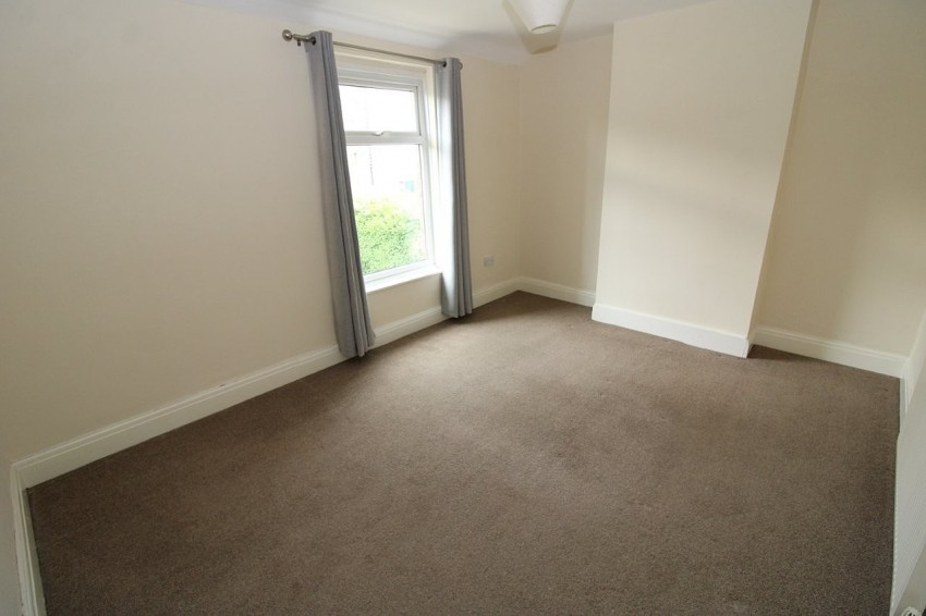 Images for Claycliffe Terrace, Barnsley